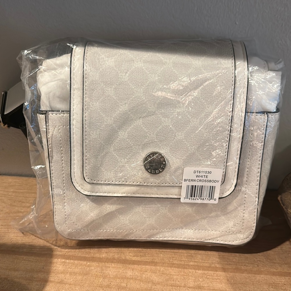 Steve Madden white crossbody bag